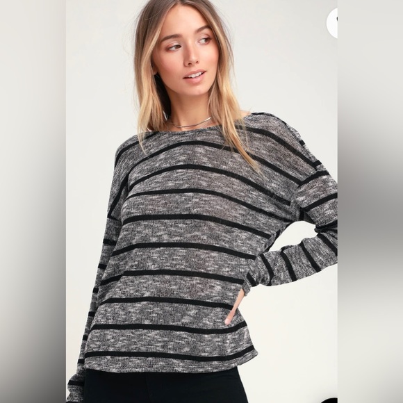 Lush Banbury and Heather Grey and Black Striped Loose Knit Sweater Top - Picture 3 of 6